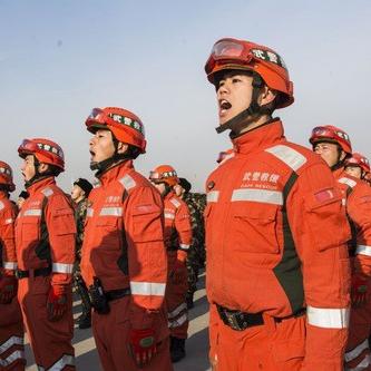《三国3大漠激战：战鼓雷鸣，英雄谁属？》