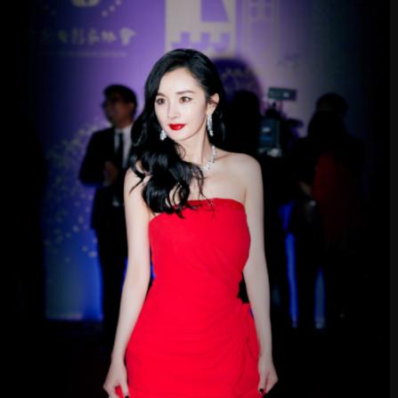 《光与影33号队》独家揭秘：获取防护射击符纹的神秘地点