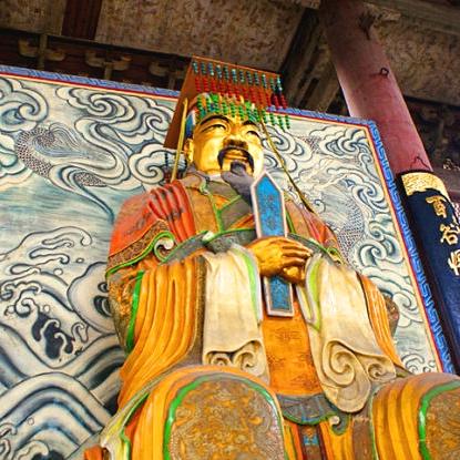 《莲花古城海神攻略：海神高效打法揭秘》