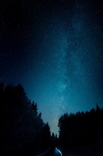 《星空》独家揭秘：解锁星河奥秘的神秘撬锁技巧