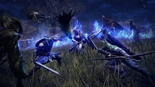 《艾尔登法环》黑夜君临版选购攻略：价格解析与配置对比