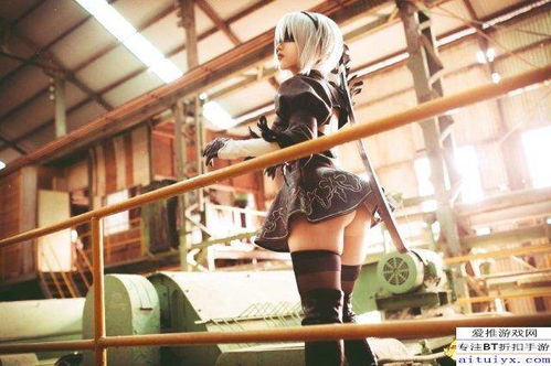 《妮姬X尼尔》泳装2B、A2性感舞动，翘臀诱惑大揭秘