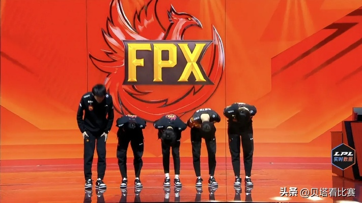 FPX.ZQ_DongX力挽狂澜,逆风翻盘!FPX战队勇夺胜利 FPX.ZQ_DongX力挽狂澜,逆风翻盘!FPX战队勇夺胜利