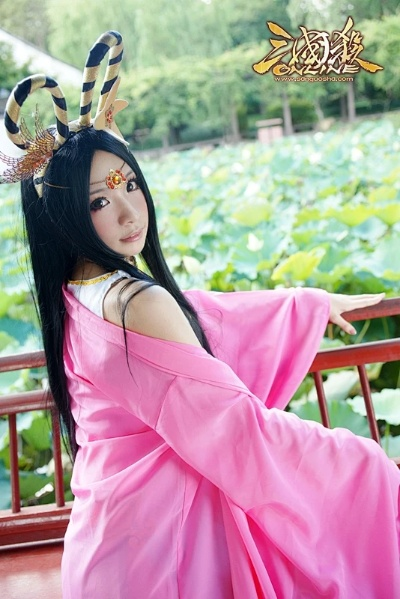 《三国：谋定天下》貂蝉coser上海BW现场，绝美cos惊艳玩家！
