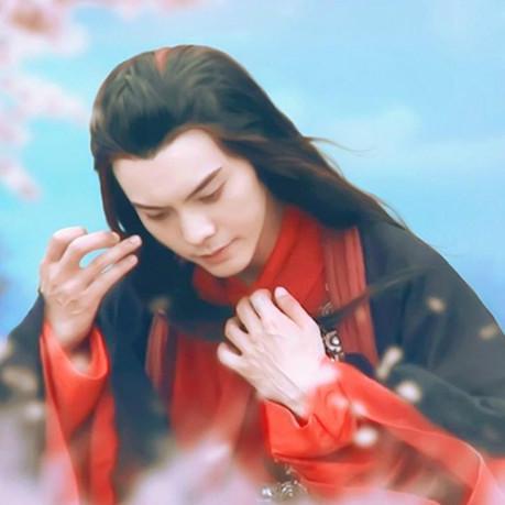 《血魔厄运之源攻略：如何躲避致命打击》